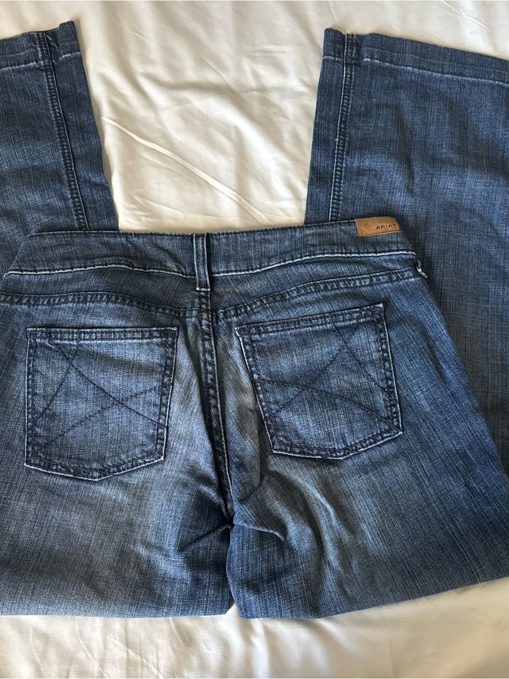 Ariat Denim Trouser Woman’s Jeans in Mid Blue Wash - Picture 5 of 6